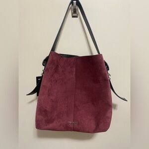 Steve Madden Bminny Bucket in faux suede